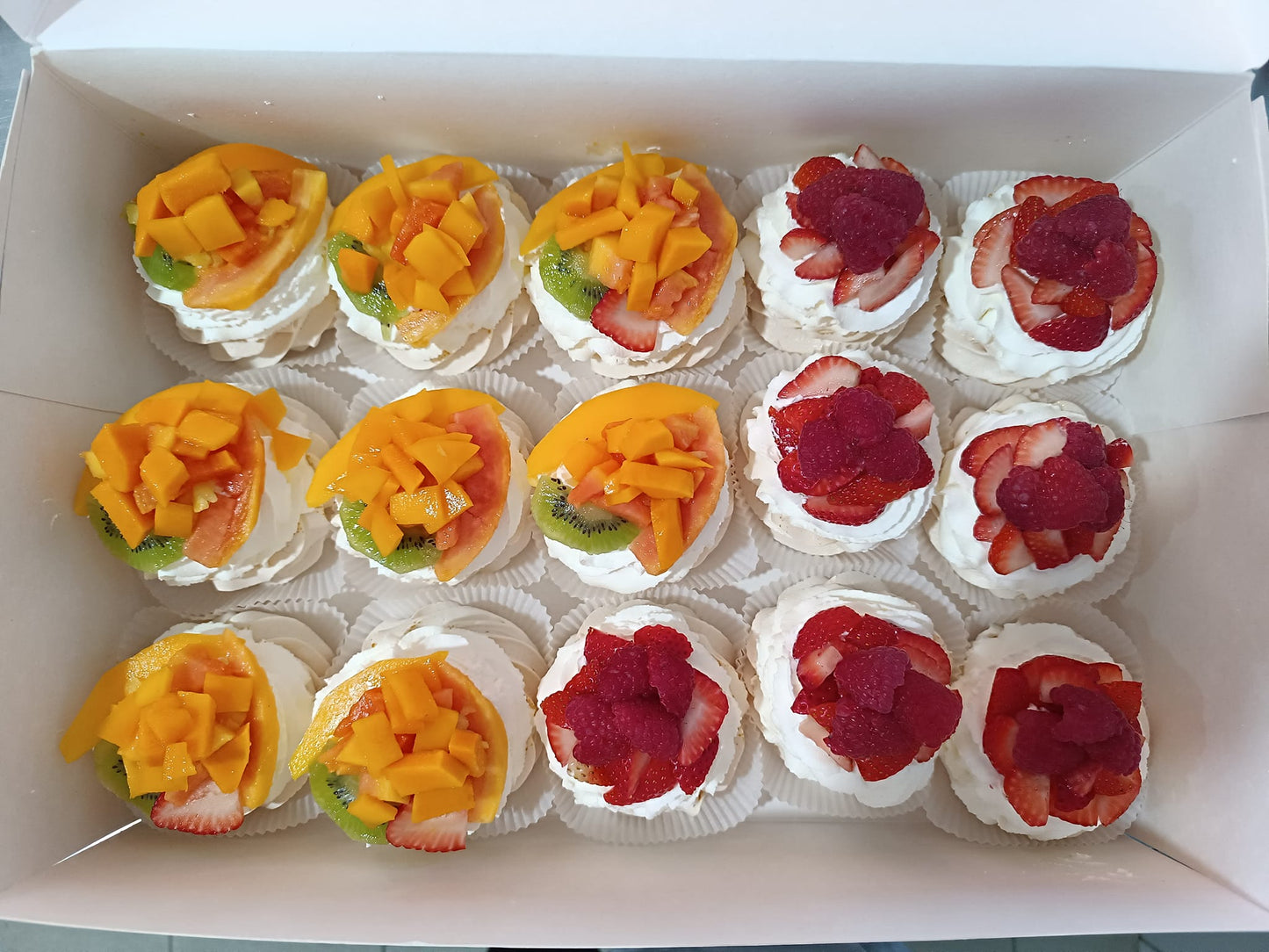 Plateaux de Minis Pavlova