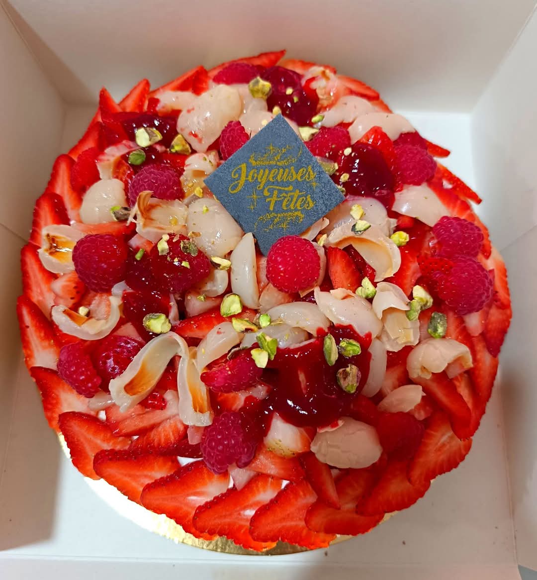 Sweet Cake fruits rouges lichee 6-8 personnes