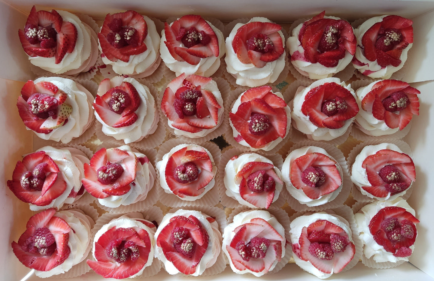 Plateaux de Minis Pavlova